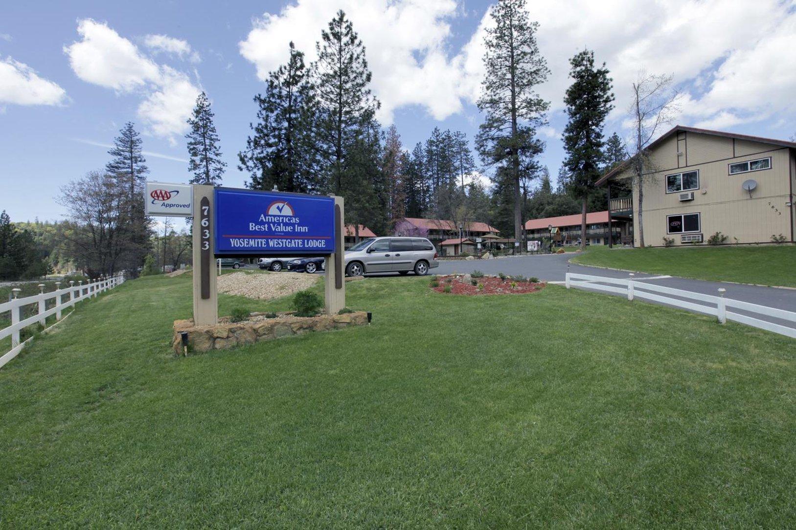 Yosemite Westgate Lodge Гровленд Экстерьер фото